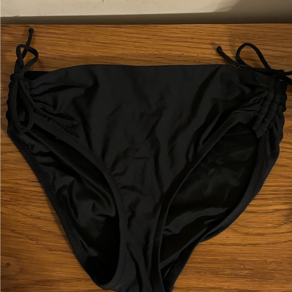 Women’s Calia Black Bikini Bottom. Ruching detail. Size XS. EUC